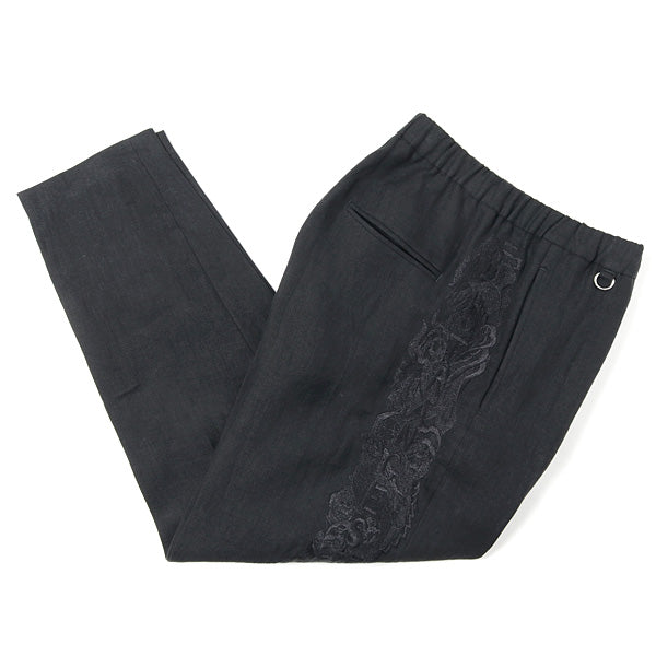 CHAOS EMBROIDERY LINEN TAPERED TROUSERS (20SS09PT119) | doublet 