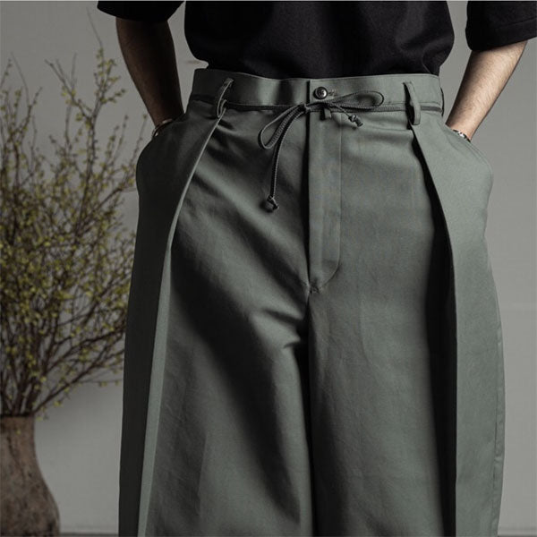 TUCK WIDE PANTS