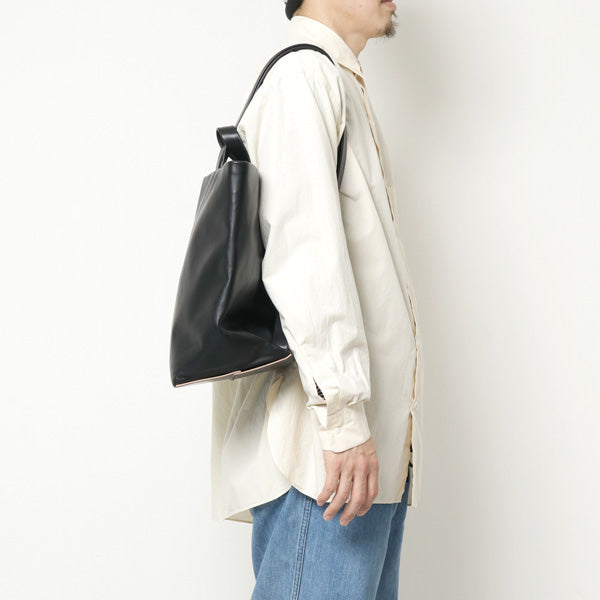 LE03 / COW KIP LEATHER RUCKSACK M