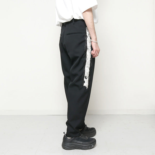 LINED CHAOS EMBROIDERY WIDE TAPERED TROUSERS (19AW13PT108) | doublet / パンツ  (MEN) | doublet正規取扱店DIVERSE