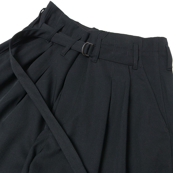 HAKAMA SLACKS (BLACK) (P-3) | ESSAY / Pants (MEN) | ESSAYAuthorized  DealerDIVERSE