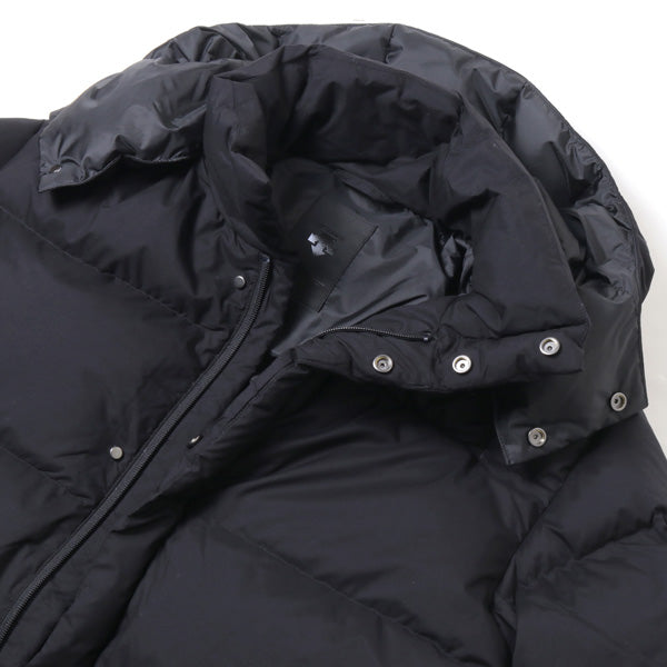 HOODED DOWN COAT