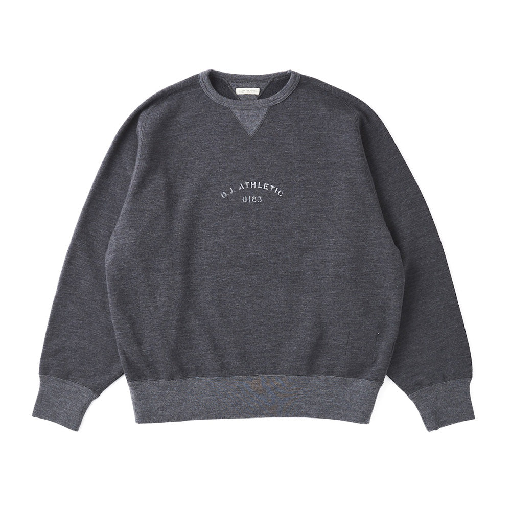 CREW-NECK ATHLETIC TOPS