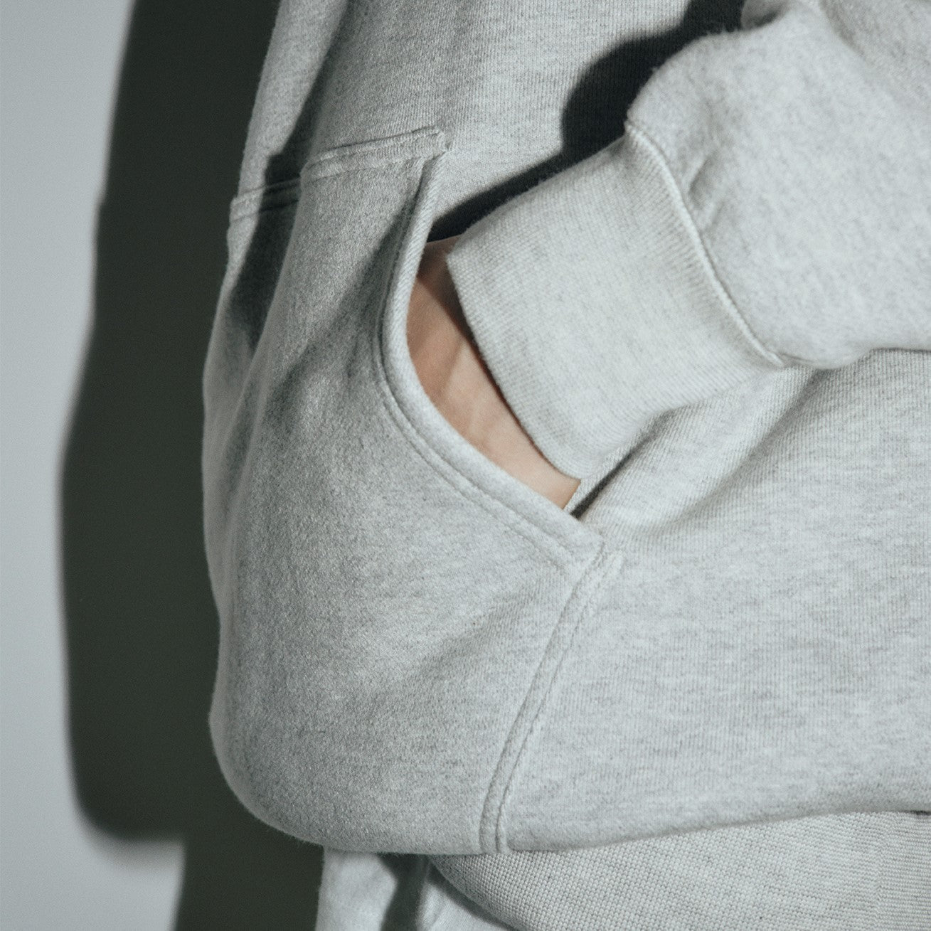 NEVVER(ニューアー) HOODED SWEATSHIRT NVV-TP02 (NVV-TP02) | NEVVER / トップス (MEN) |  NEVVER正規取扱店DIVERSE