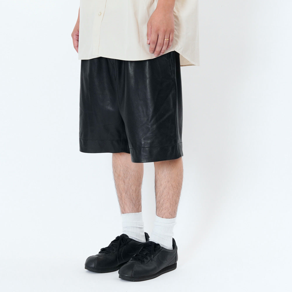 LEATHER EASY SHORTS