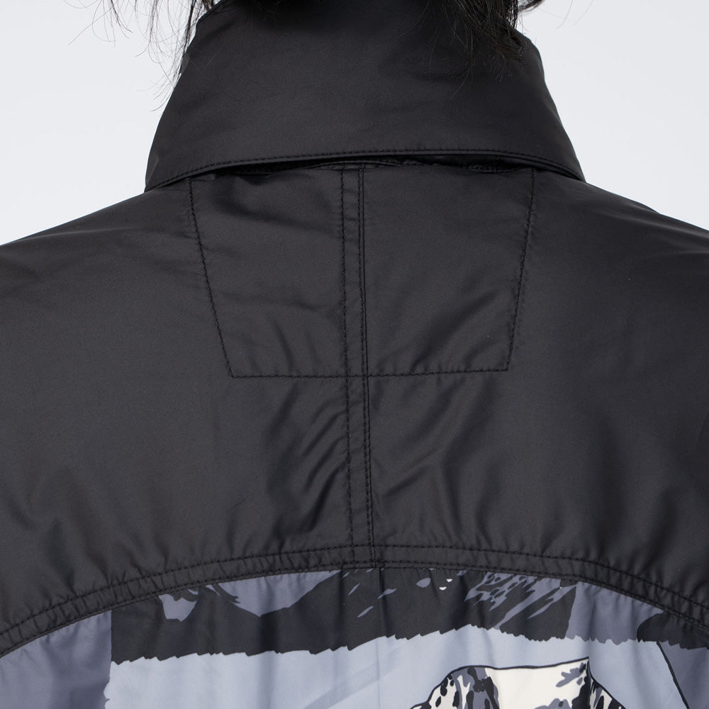 Mountain Wind Jacket