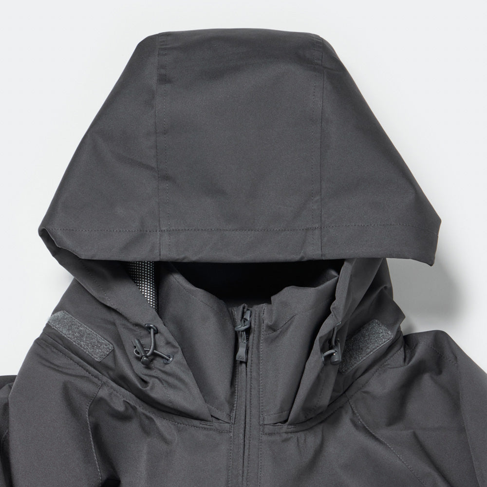 GORE-TEX WINDSTOPPER TECH SPORTS JACKET