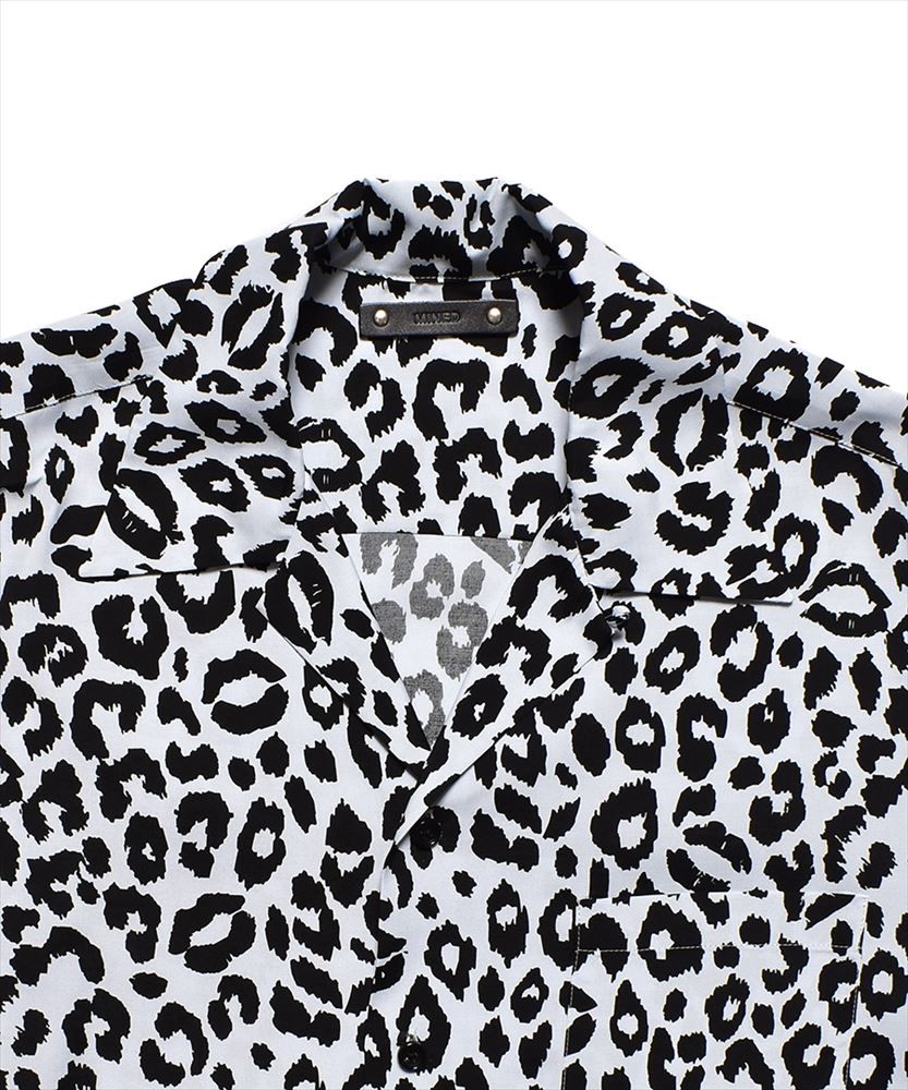 Lips Leopard Print Open Collar SH