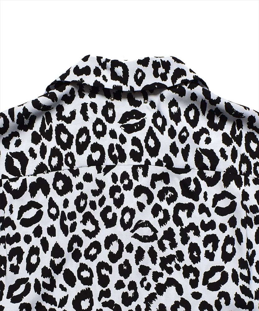 Lips Leopard Print Open Collar SH