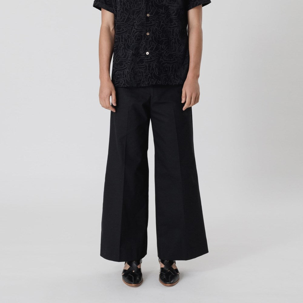 Sasquatchfabrix.(サスクワァッチファブリックス)FLARE SILHOUETTE SLACKS (24SS-PA9-016) |  Sasquatchfabrix. / パンツ (MEN) | Sasquatchfabrix.正規取扱店DIVERSE