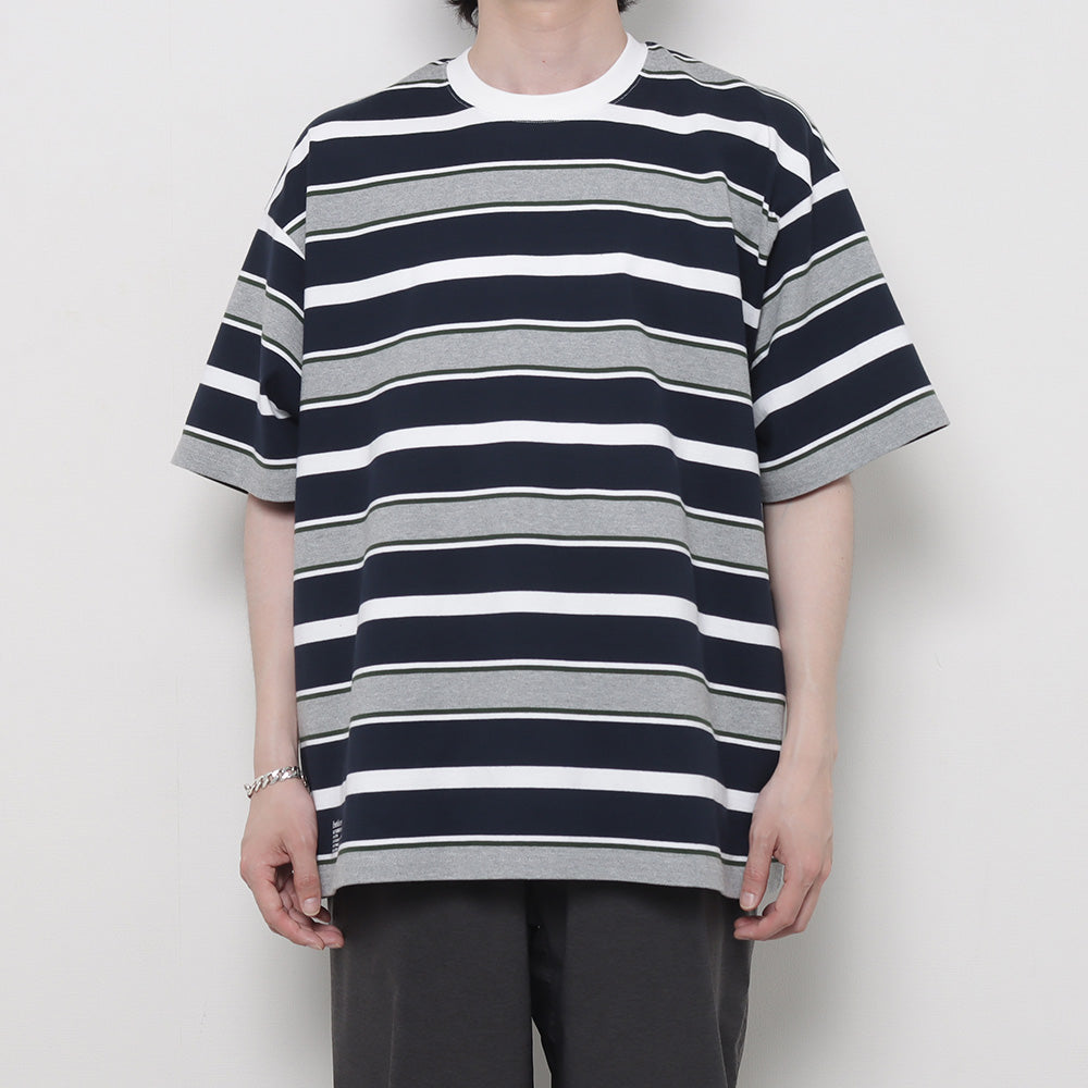 FreshService） MULTI BORDER S/S TEE (FSW-23-TE_072) | FreshService