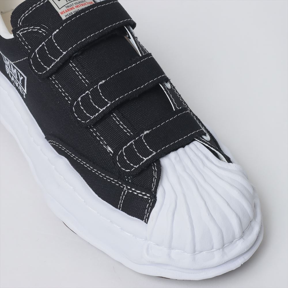 (BLAKEY) OG Sole Canvas Low-top Velcro Sneaker BLACK