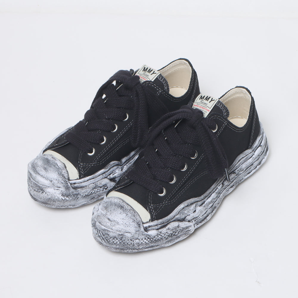 (HANK) OG Sole Canvas Garment dye Low-top Sneaker BLACK