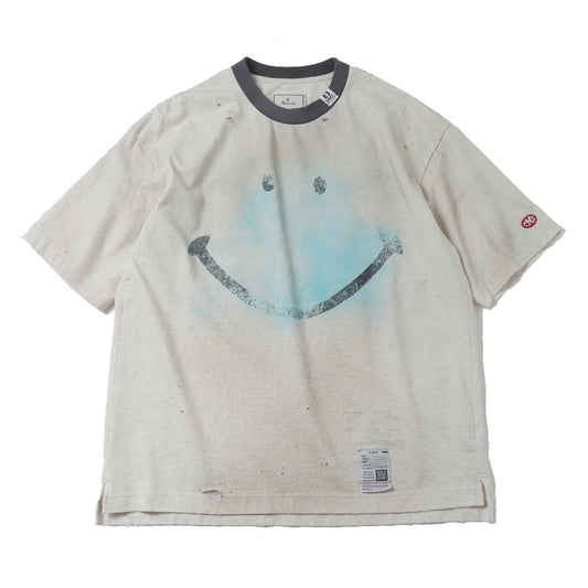 SMILY FACE PRINTED DISTRESSED TEE