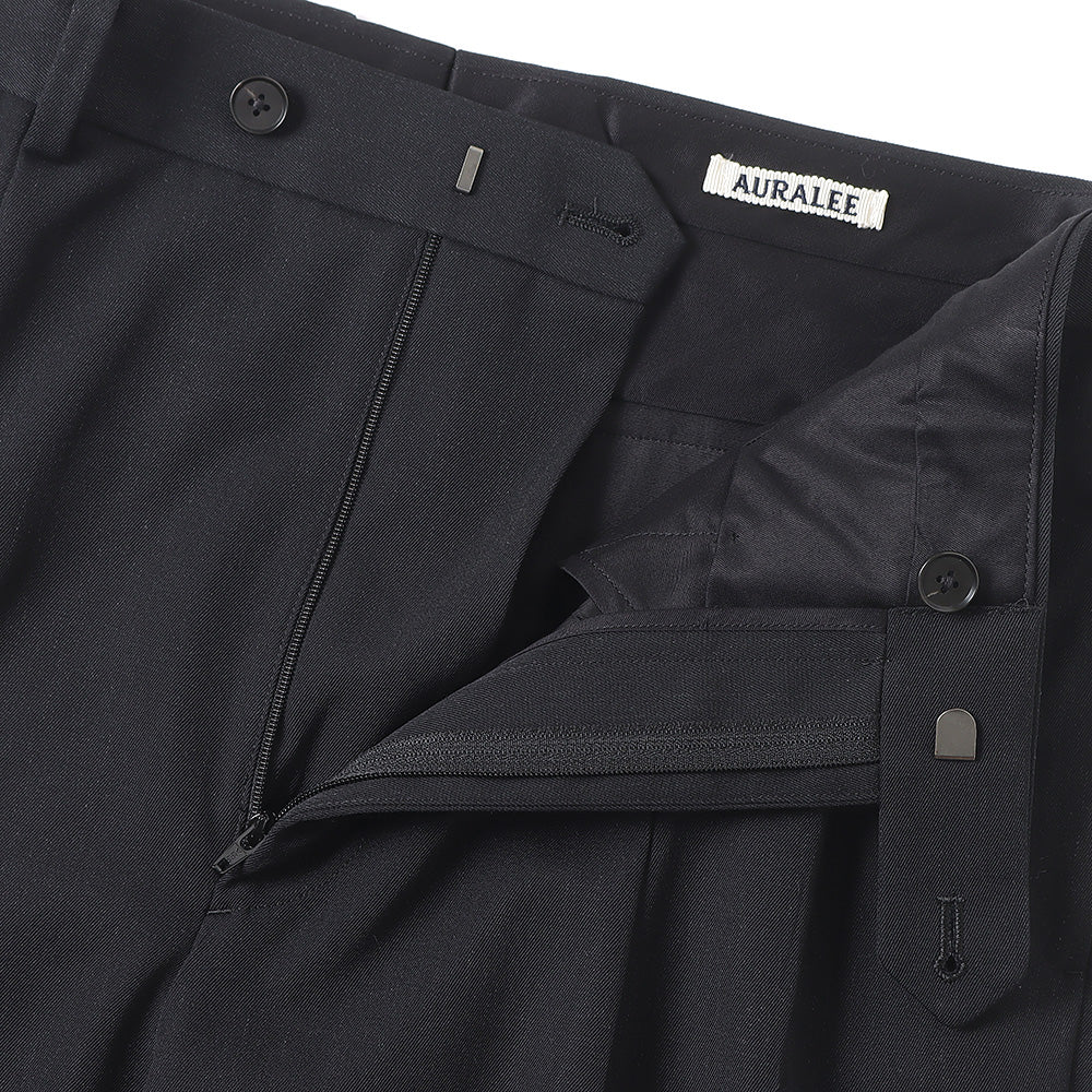 LIGHT WOOL MAX GABARDINE TWO-TUCK SLACKS