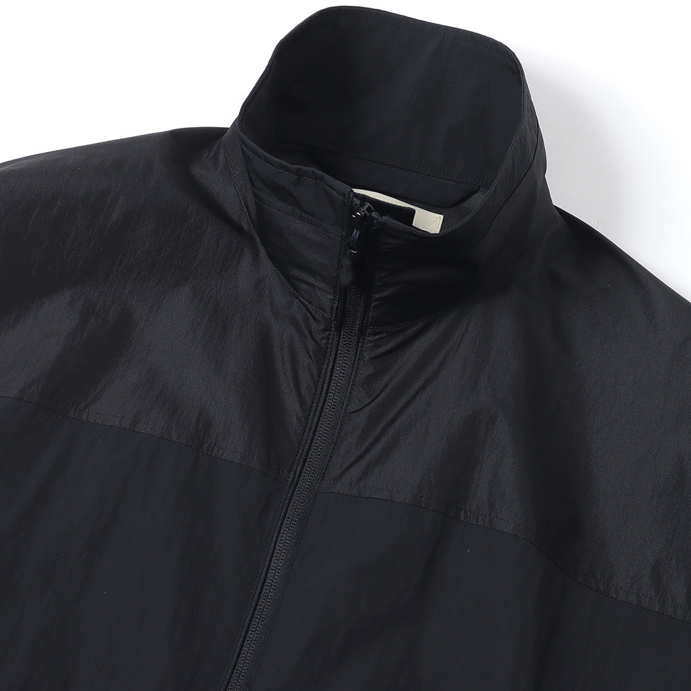 R-2 WIND TRACKTOP 2-TONE