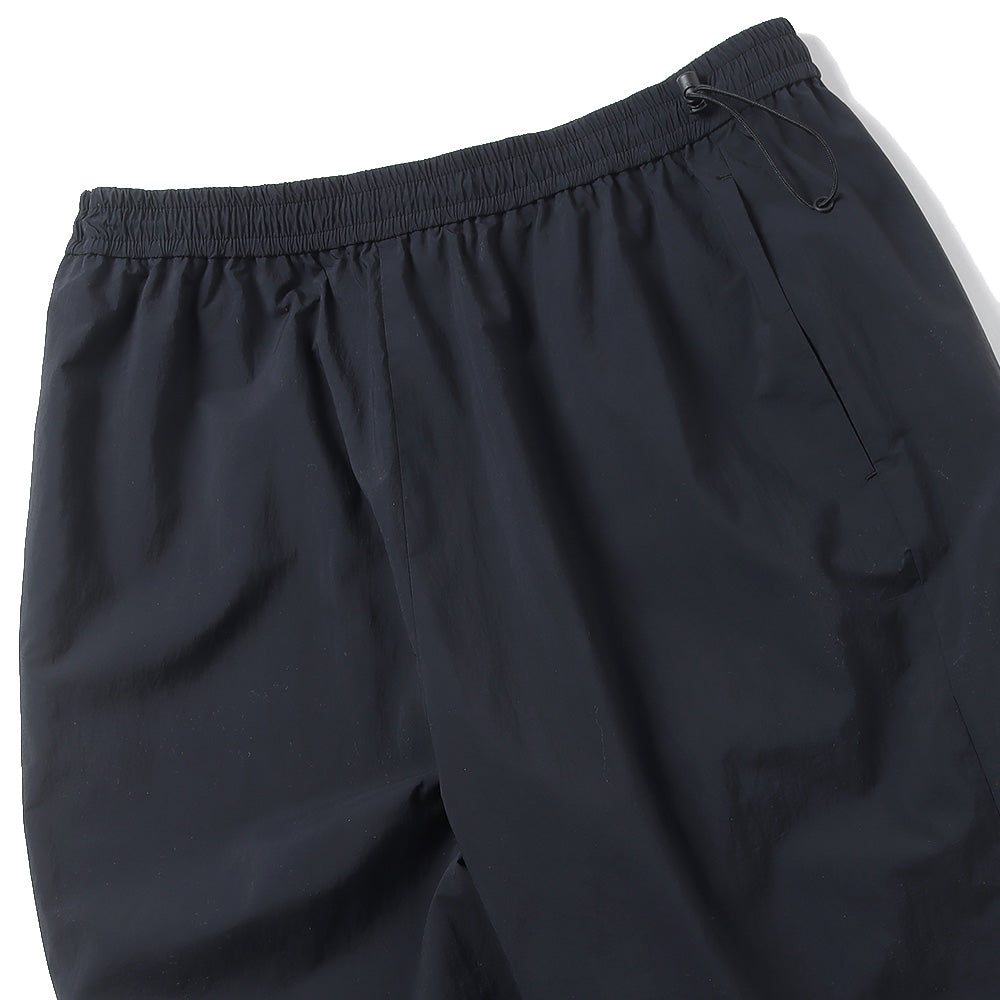 TRAVEL NYLON WIDE EASY SHORTS