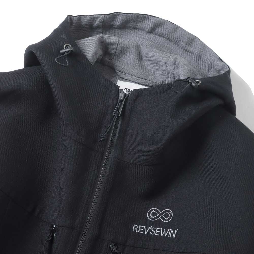 REVERSIBLE SEWING MOUNTAIN PARKA