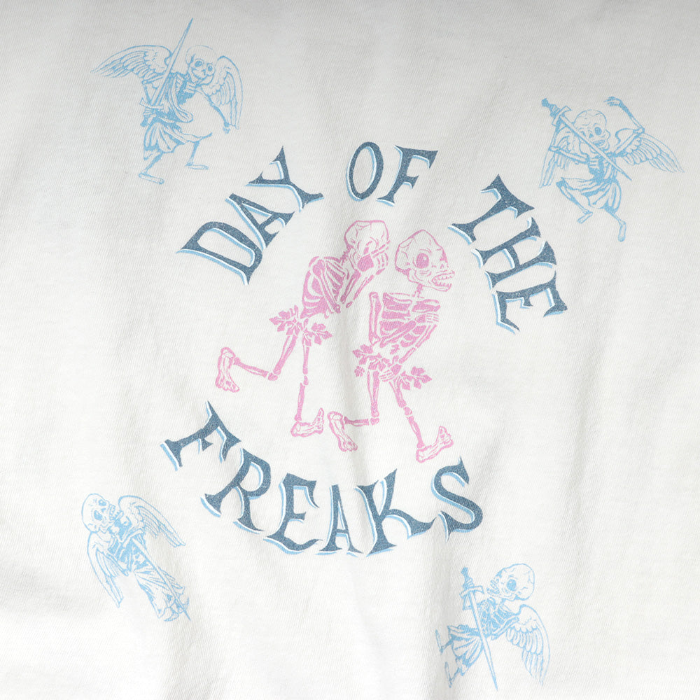 S/S TEE DAY OF THE FREAKS