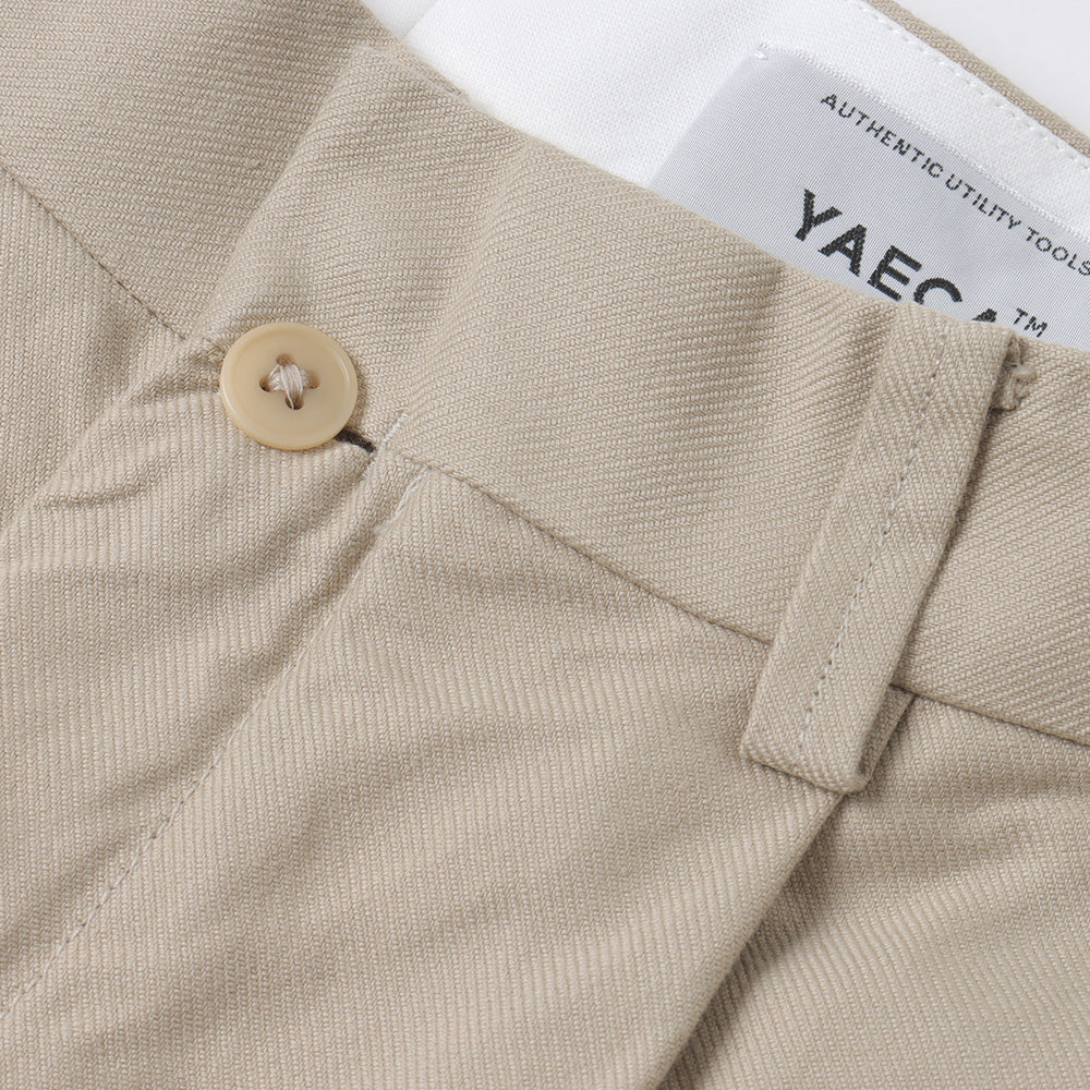 YAECA(ヤエカ)】13643 two tuck shorts (13643) | YAECA / ショート