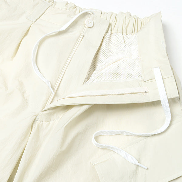 SALT SHRINKAGE 5POCKET SHORTS (1022SSPT07) | is-ness / ショート