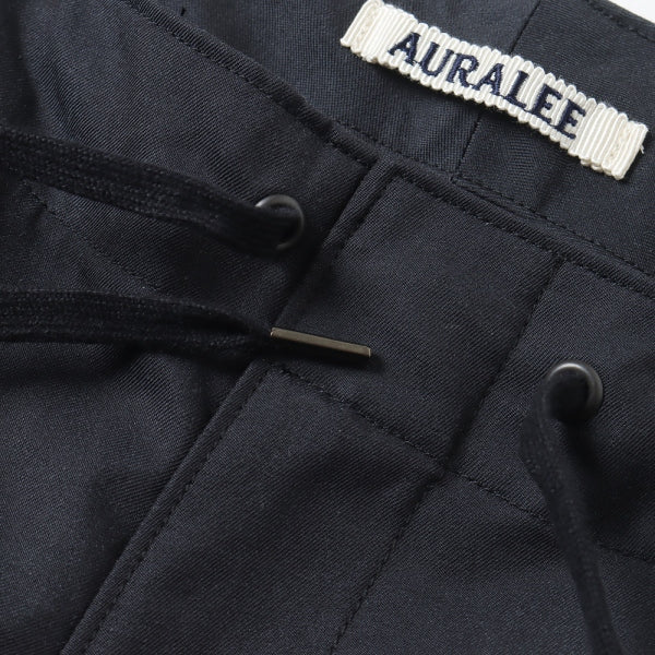 WASHED FINX SILK CHAMBRAY FIELD PANTS (A23SP02SB) | AURALEE 