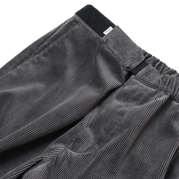 Suvin Corduroy Wide Tapered Chef Pants (GM213-40074) | Graphpaper