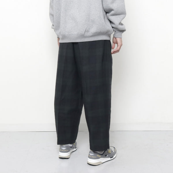 WOOL TUCK TROUSERS (2020AWPT06-1) | is-ness / パンツ (MEN) | is